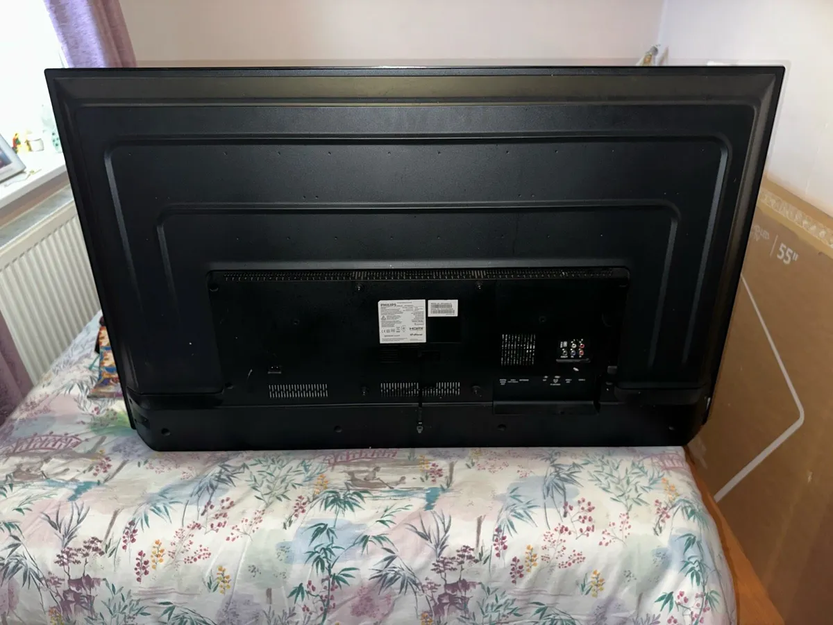 Philips 55” Smart 4K TV – Like New - Image 2