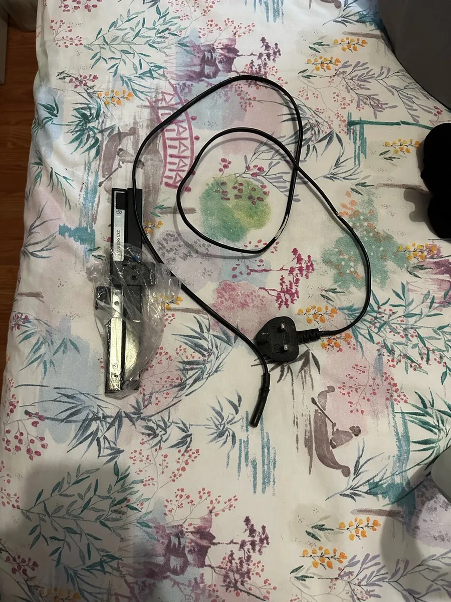 Philips 55” Smart 4K TV – Like New - Image 4