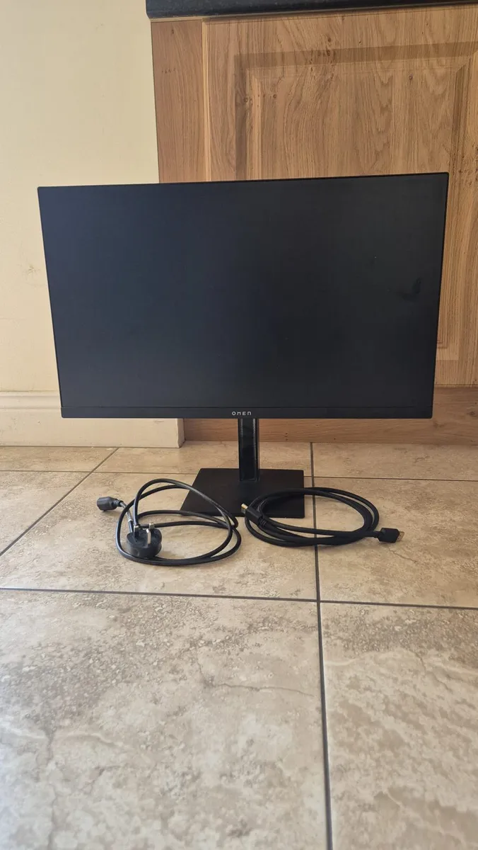 Gaming monitor - Image 1