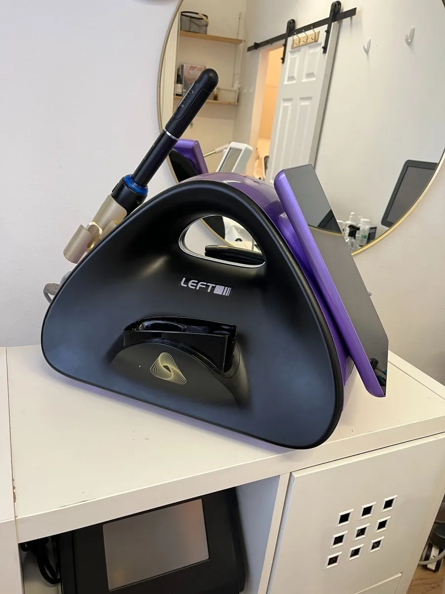 Professional HIFU 12D Machine - Image 4