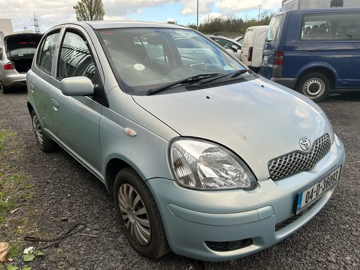 2004 Toyota Yaris - Image 3