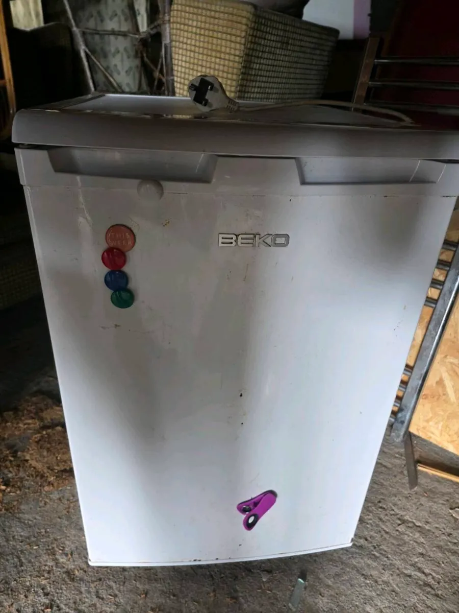 Counter fridge - Image 1