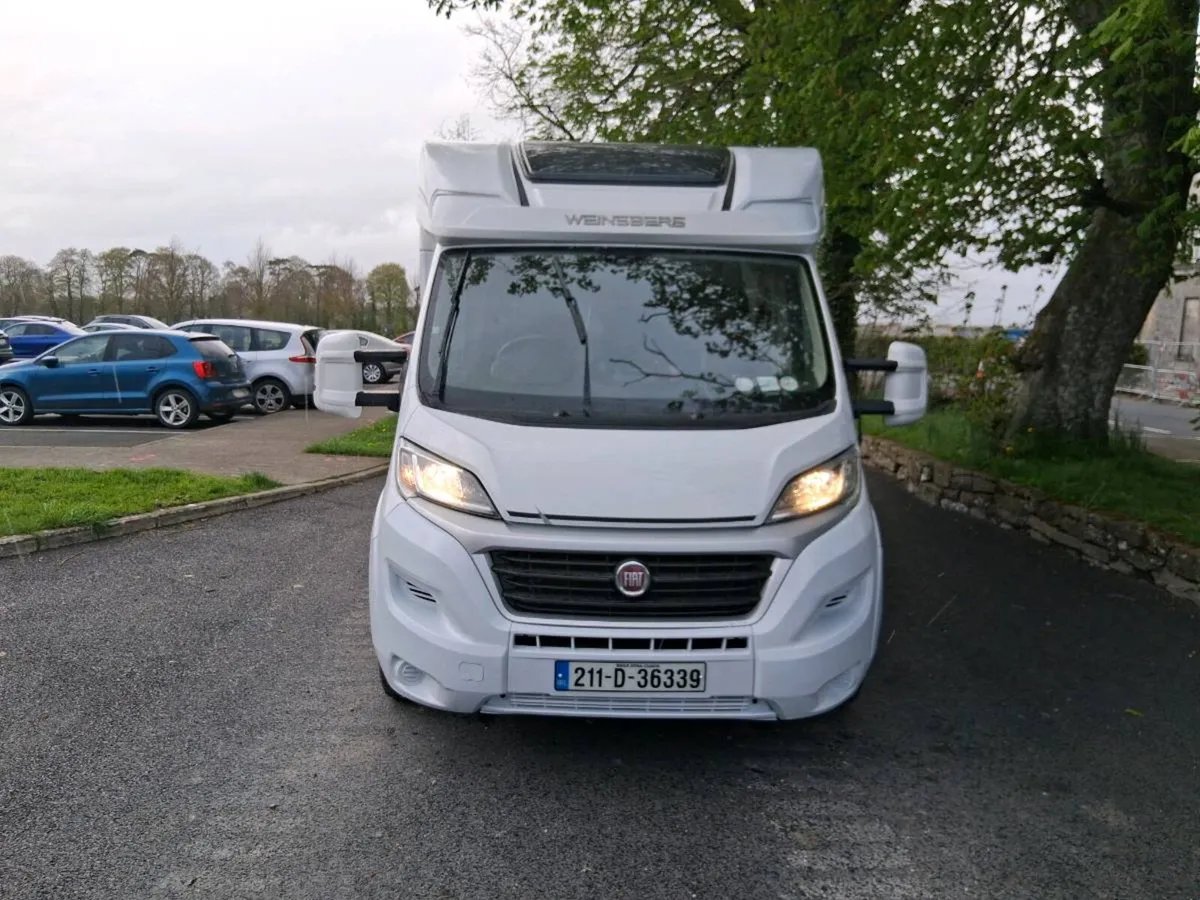 2021 Weinsberg low profile camper low kms rhd - Image 2