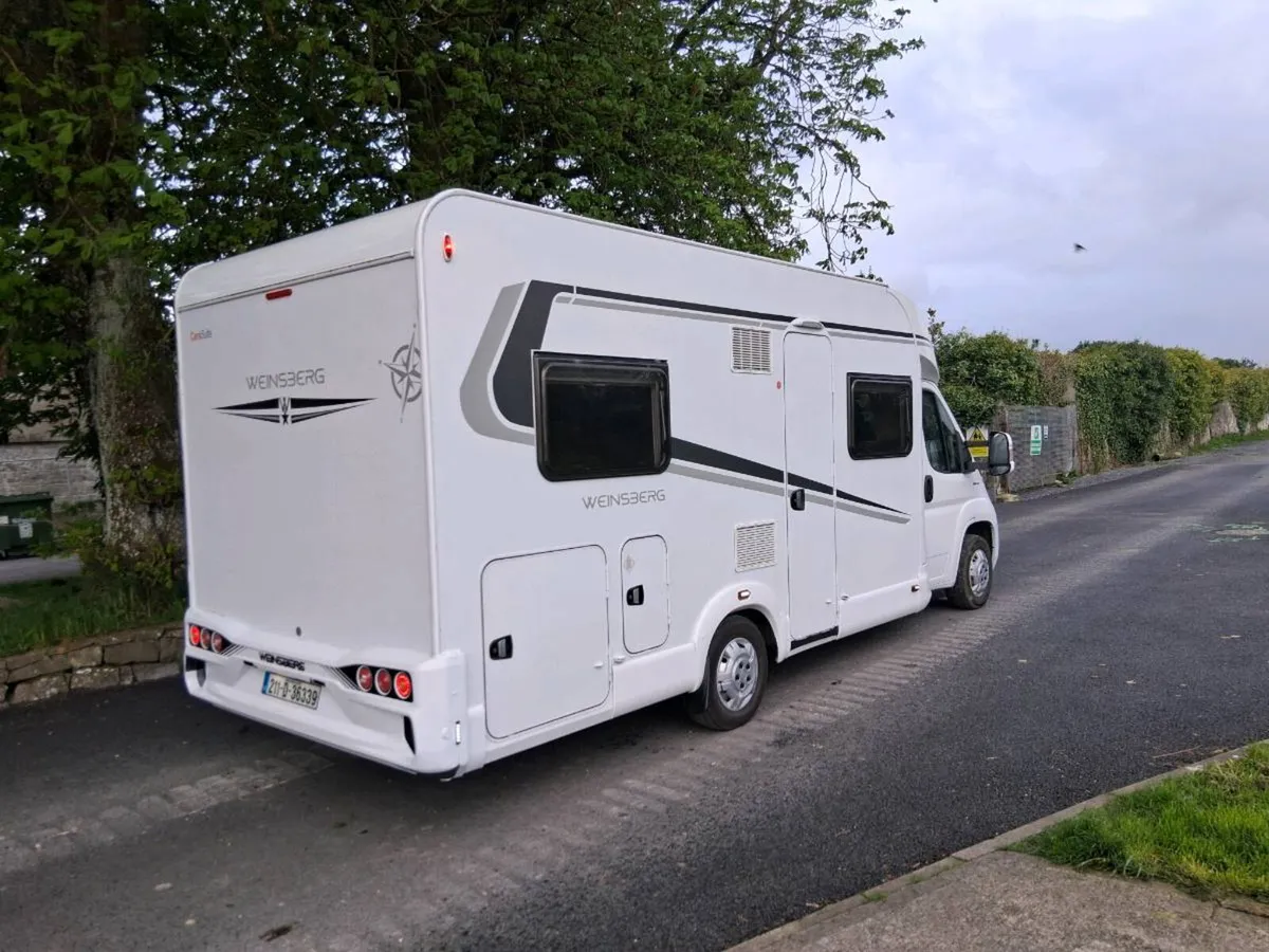 2021 Weinsberg low profile camper low kms rhd - Image 4