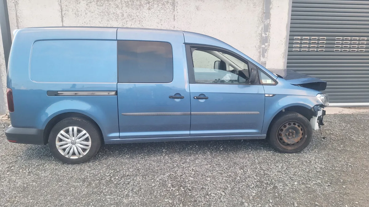 2020 VW Caddy Life For Dismantling - Image 2