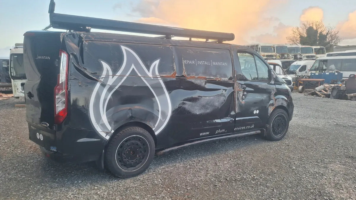 2021 Ford Transit Custom For Dismantling - Image 4