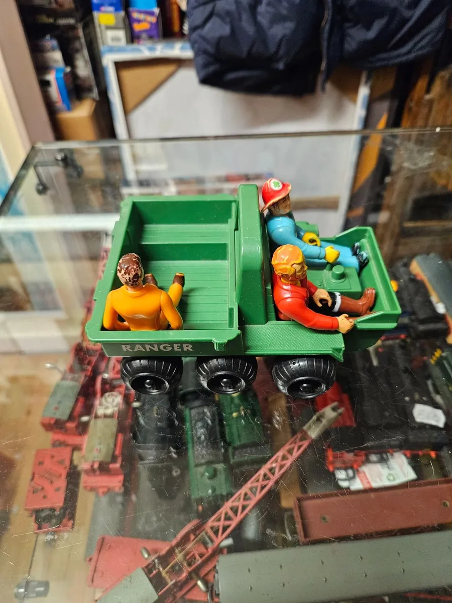 Vintage Fisher Price - Image 2