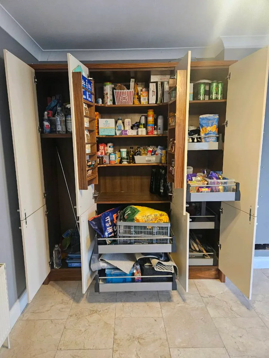 Larder cupboard - Image 2