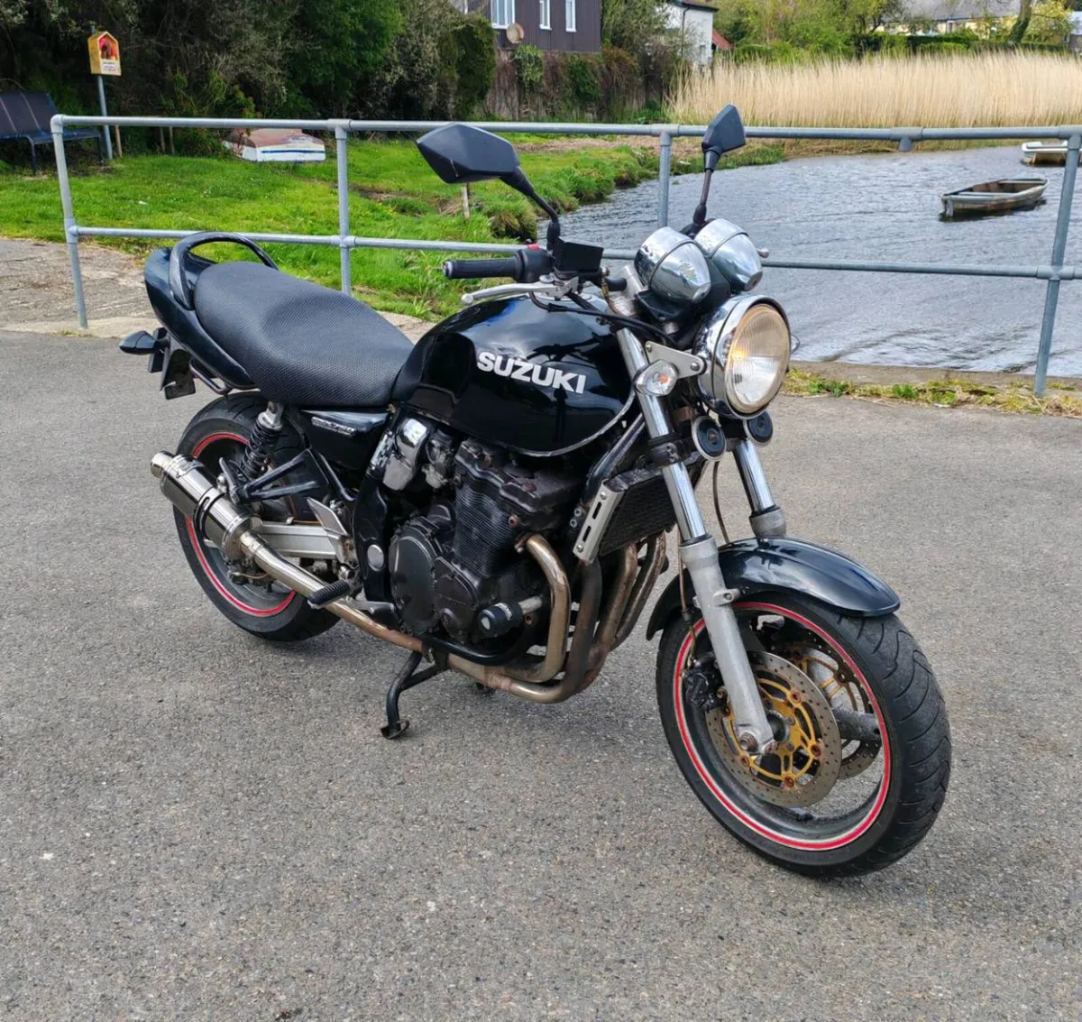 Suzuki GSX750 1998 - Image 3