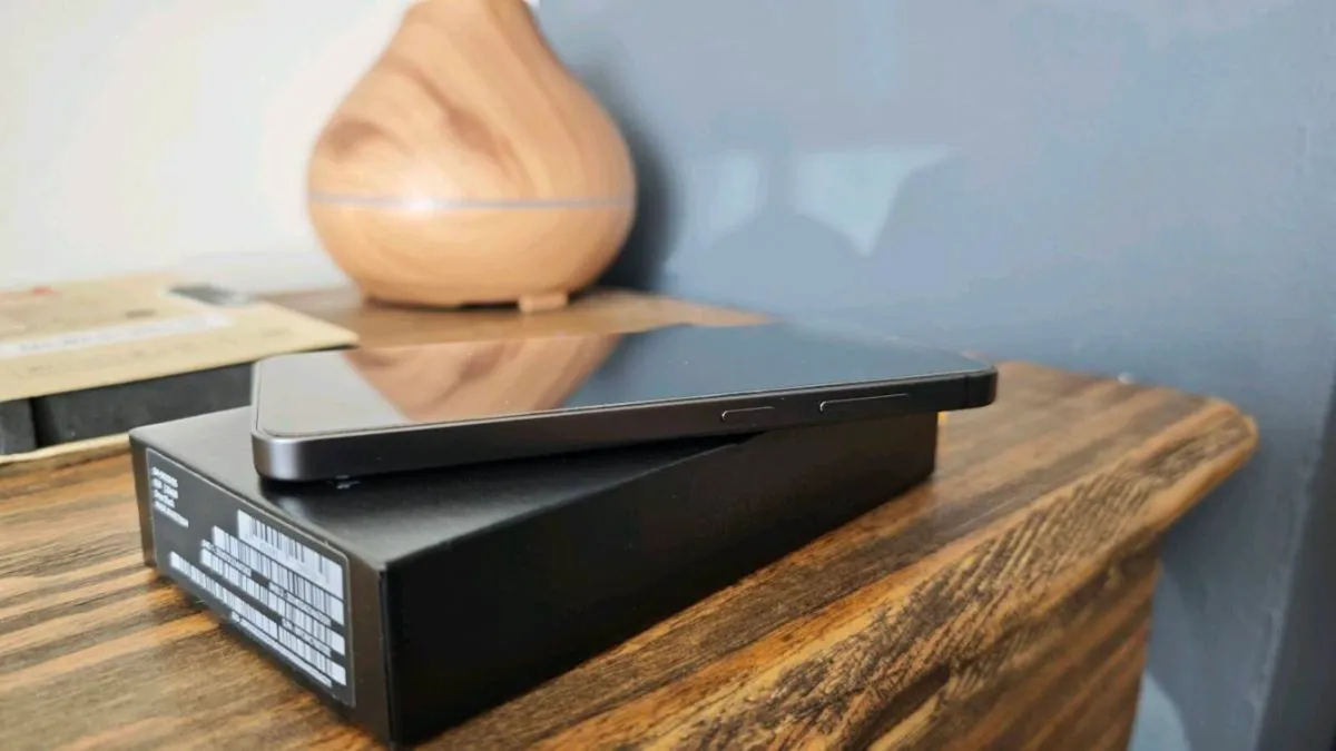 Samsung Galaxy S24 (8GB Ram 256GB S)
///Unlocked// - Image 4