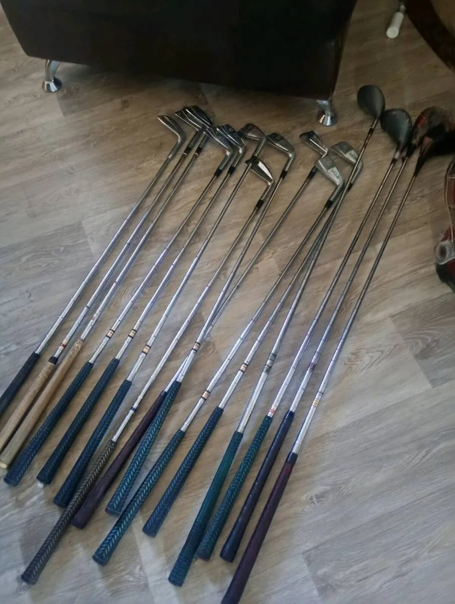 Vintage golf clubs - Image 2