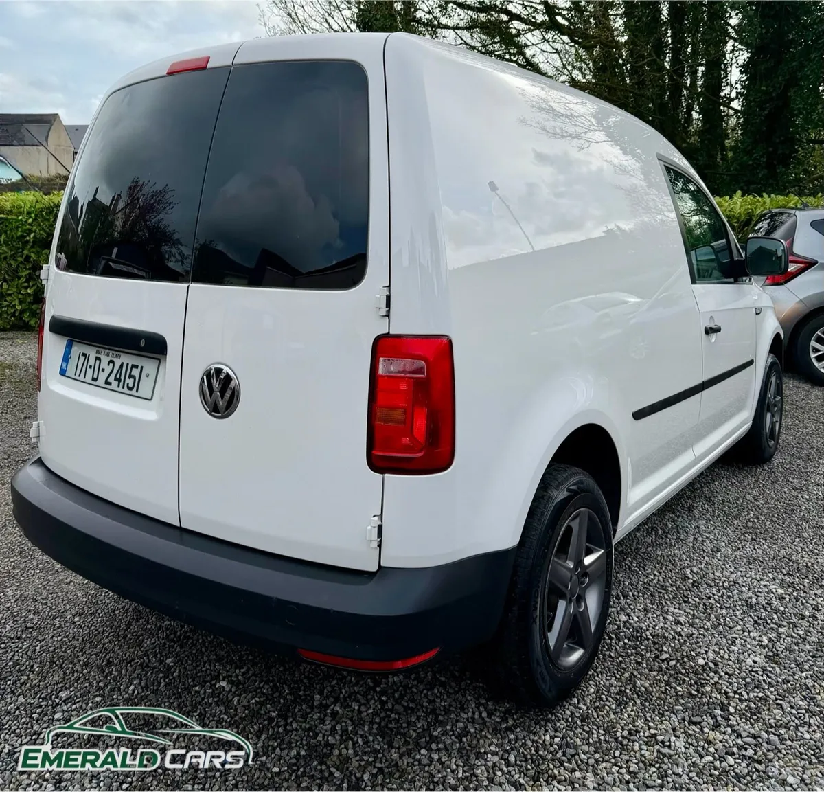 VW Caddy 2017 CVRT 03/27 TAX 09/26 - Image 3