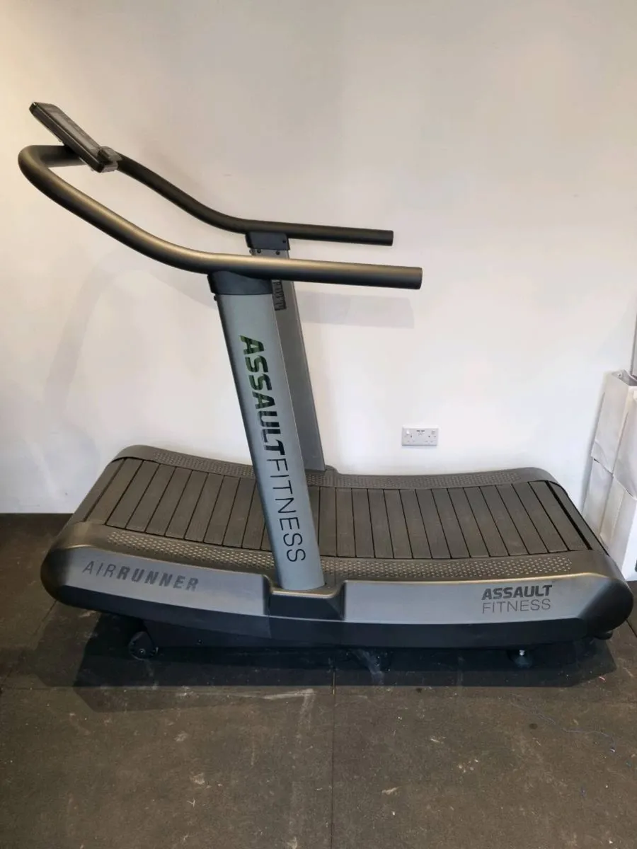 Assault runner pro curved treadmill (8 miles use) - Image 1