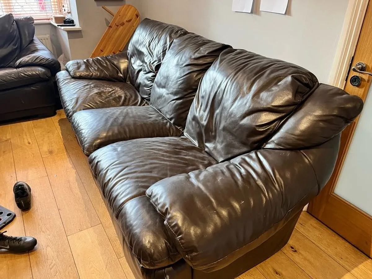 3 seater and 2 seater sofa - Image 3