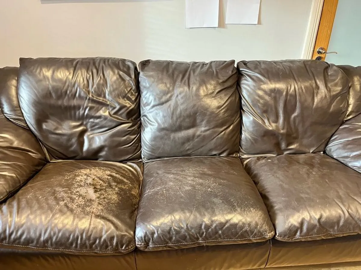 3 seater and 2 seater sofa - Image 4