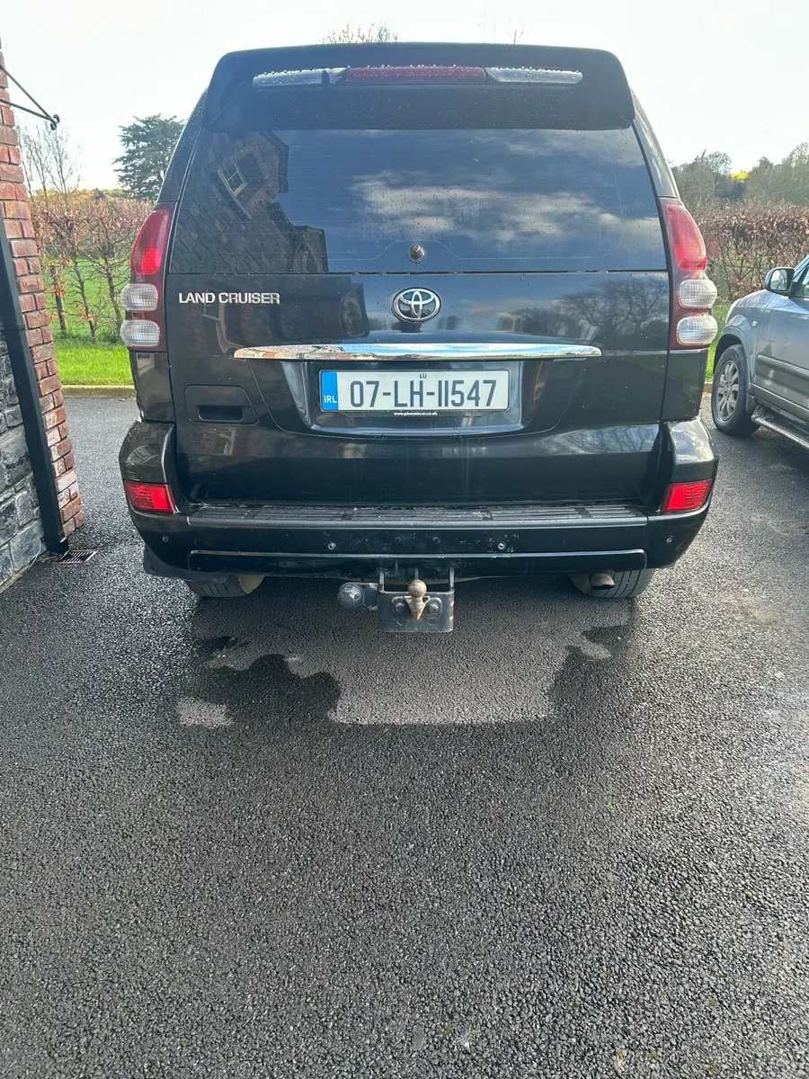 Toyota landcruiser - Image 4