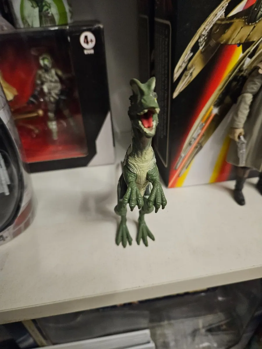 Vintage Jurassic Park Dinosaur - Image 3