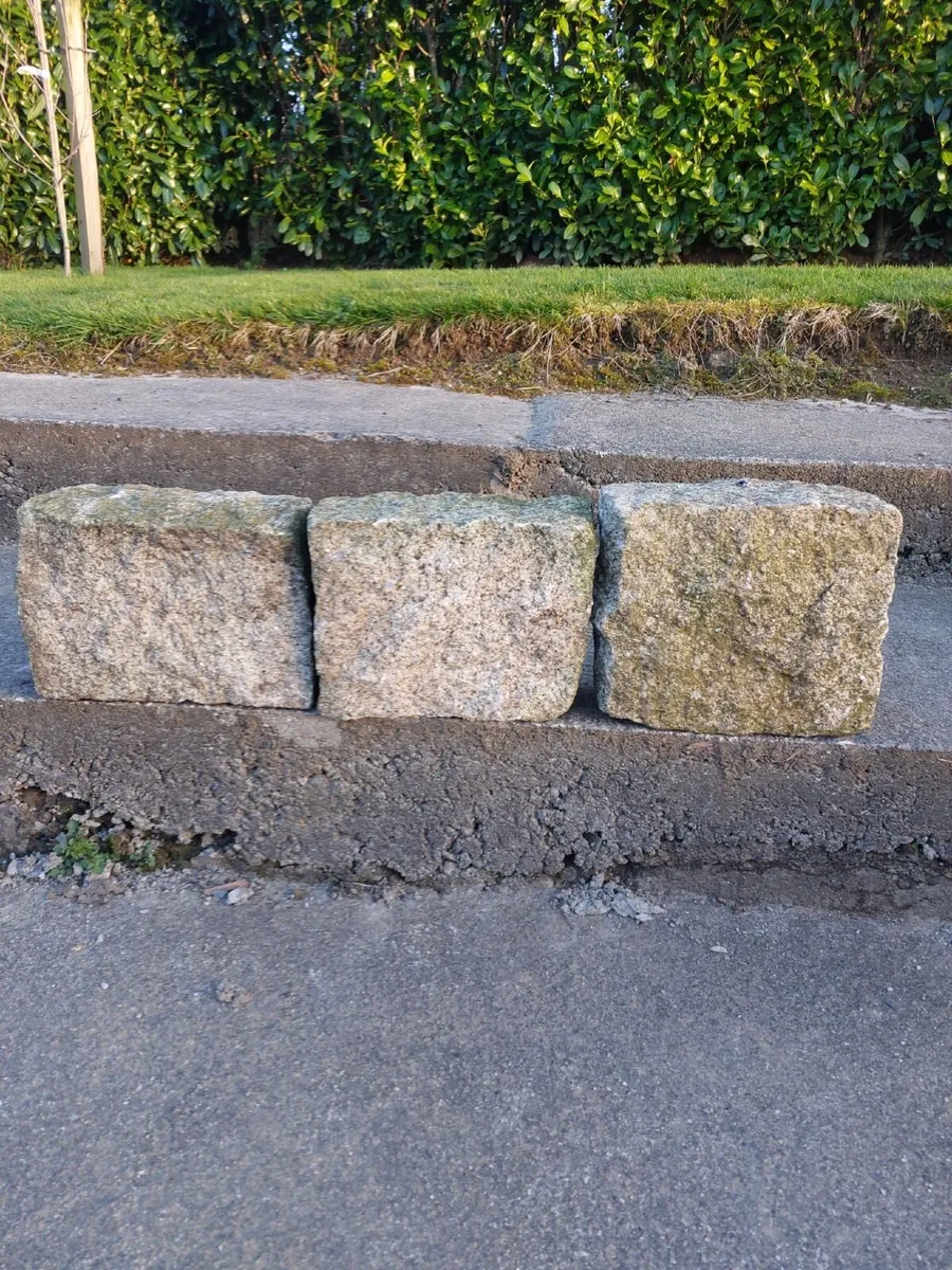 Granite Kerbs - Image 1