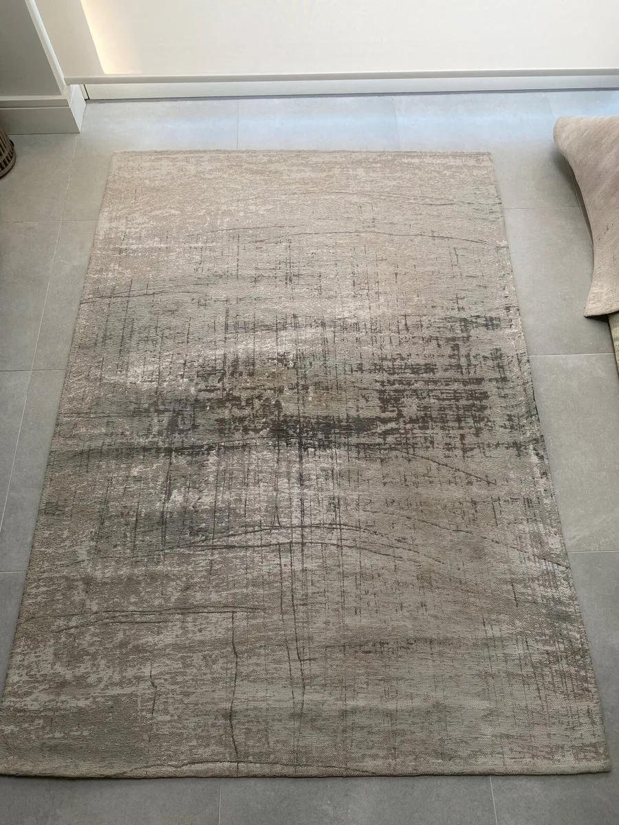 Rug - Image 2