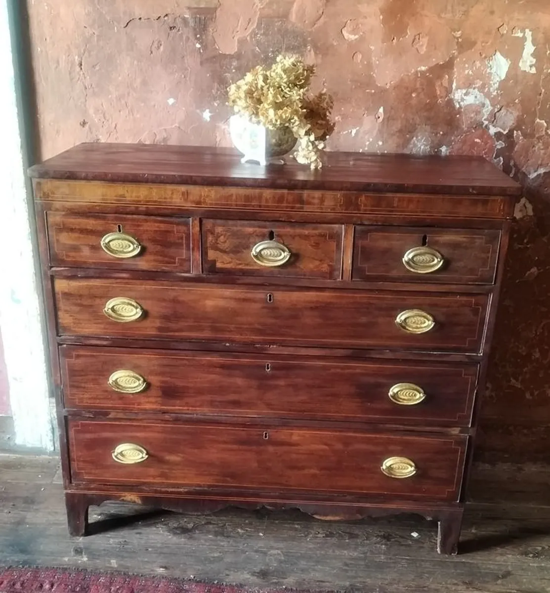 George 111 inlaid mahogany Antique Chest of Drawers - Image 2