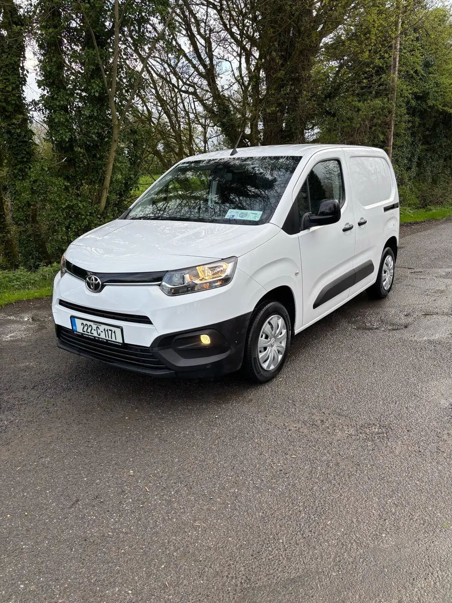 222 PROACE CITY 55k KMS NEW DOE - Image 1