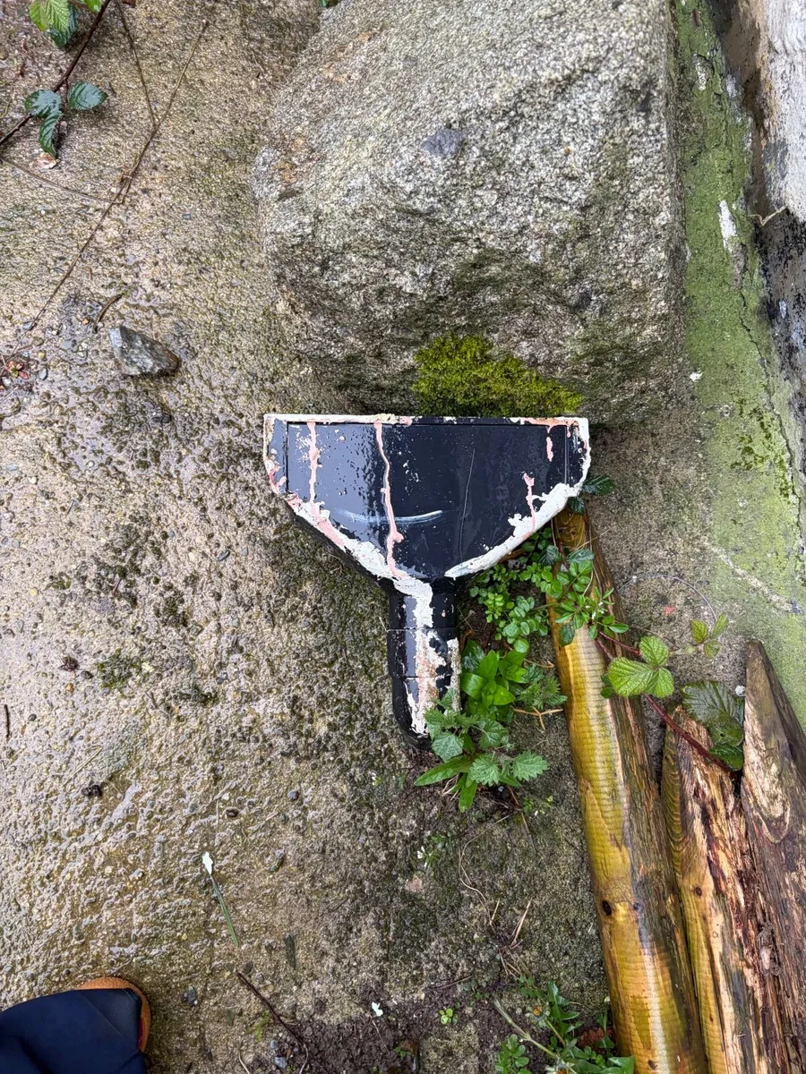 Iron downpipe - Image 3