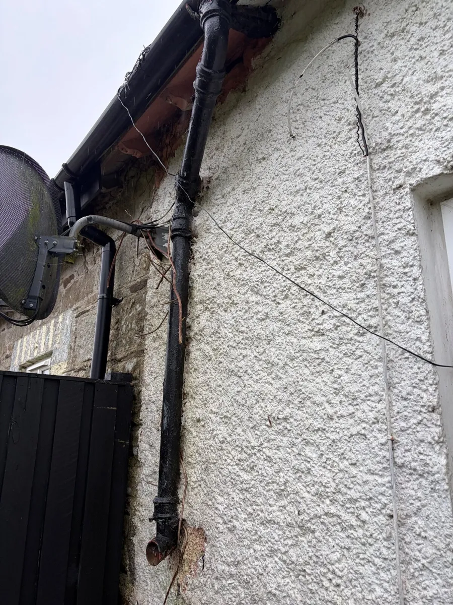 Iron downpipe - Image 2