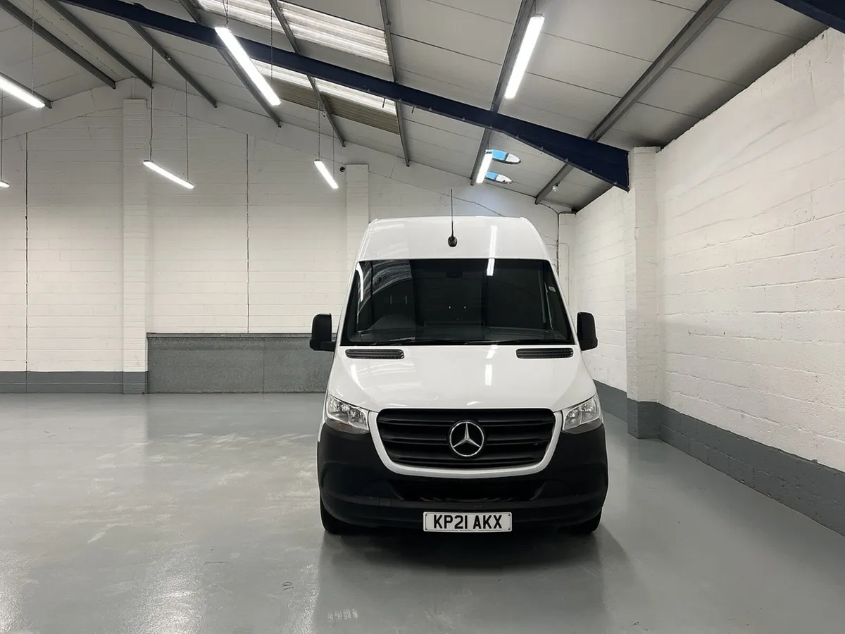 2021 Mercedes-Benz Sprinter Panel Van - Image 4