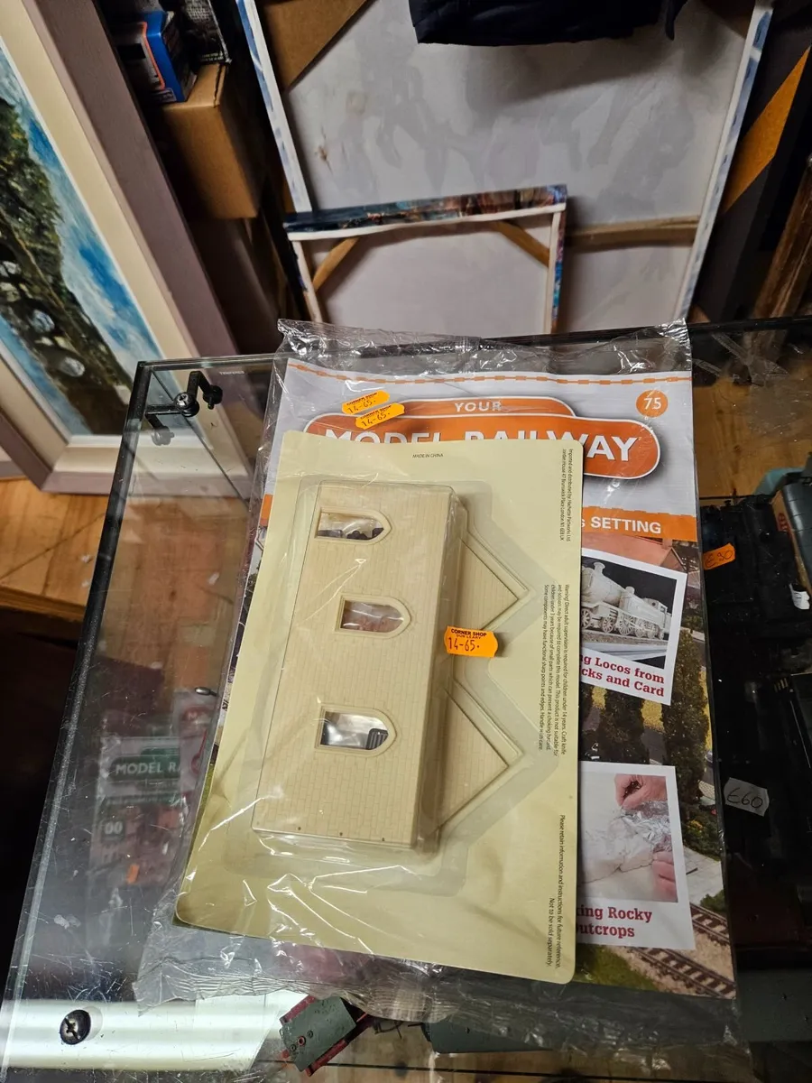 Hornby OO Gauge Church