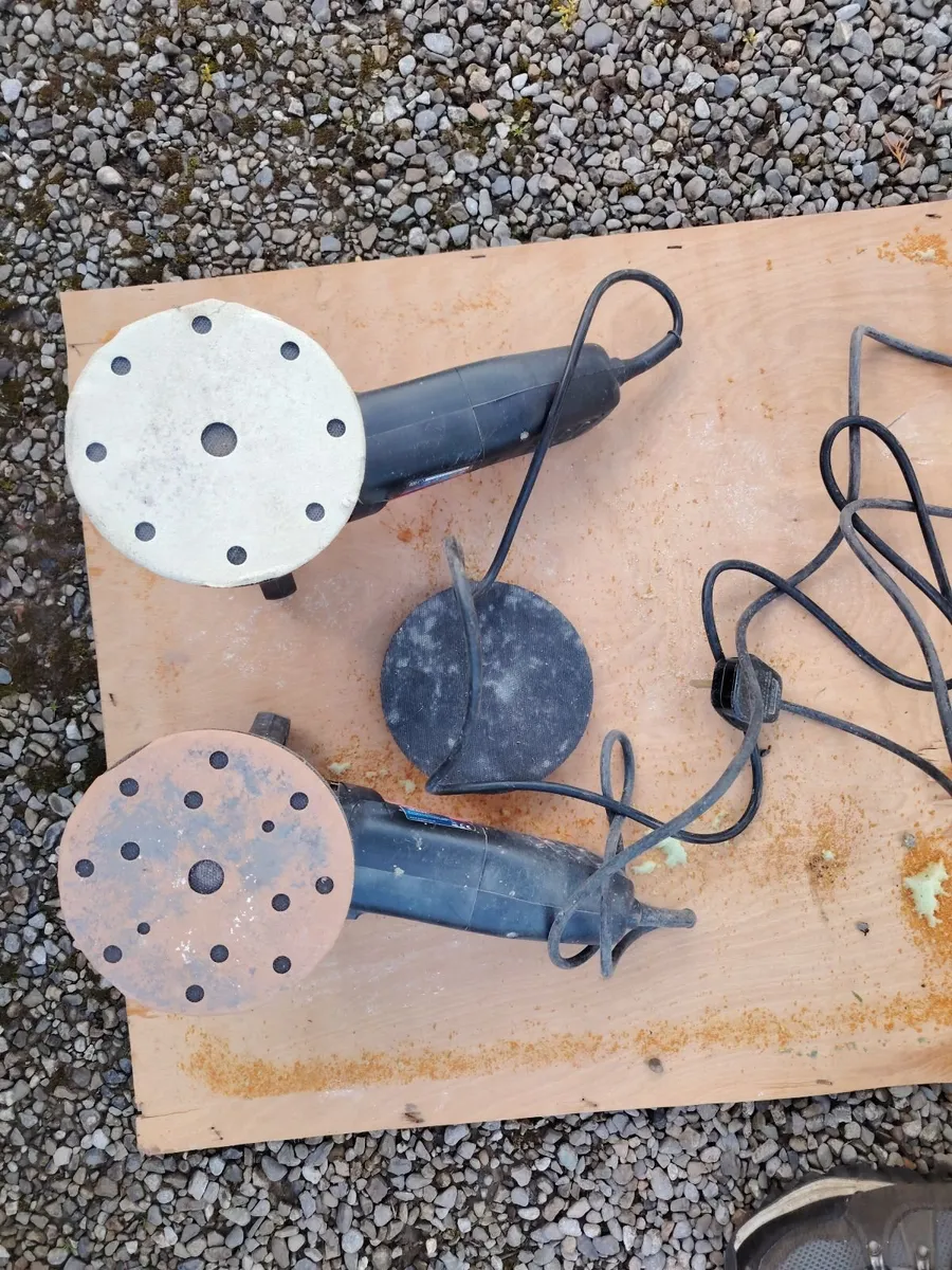2 Sealey electric orbital Sanders - Image 2