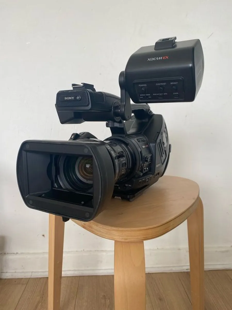 Sony PMW-EX3 professional XDCAM HD - Image 2