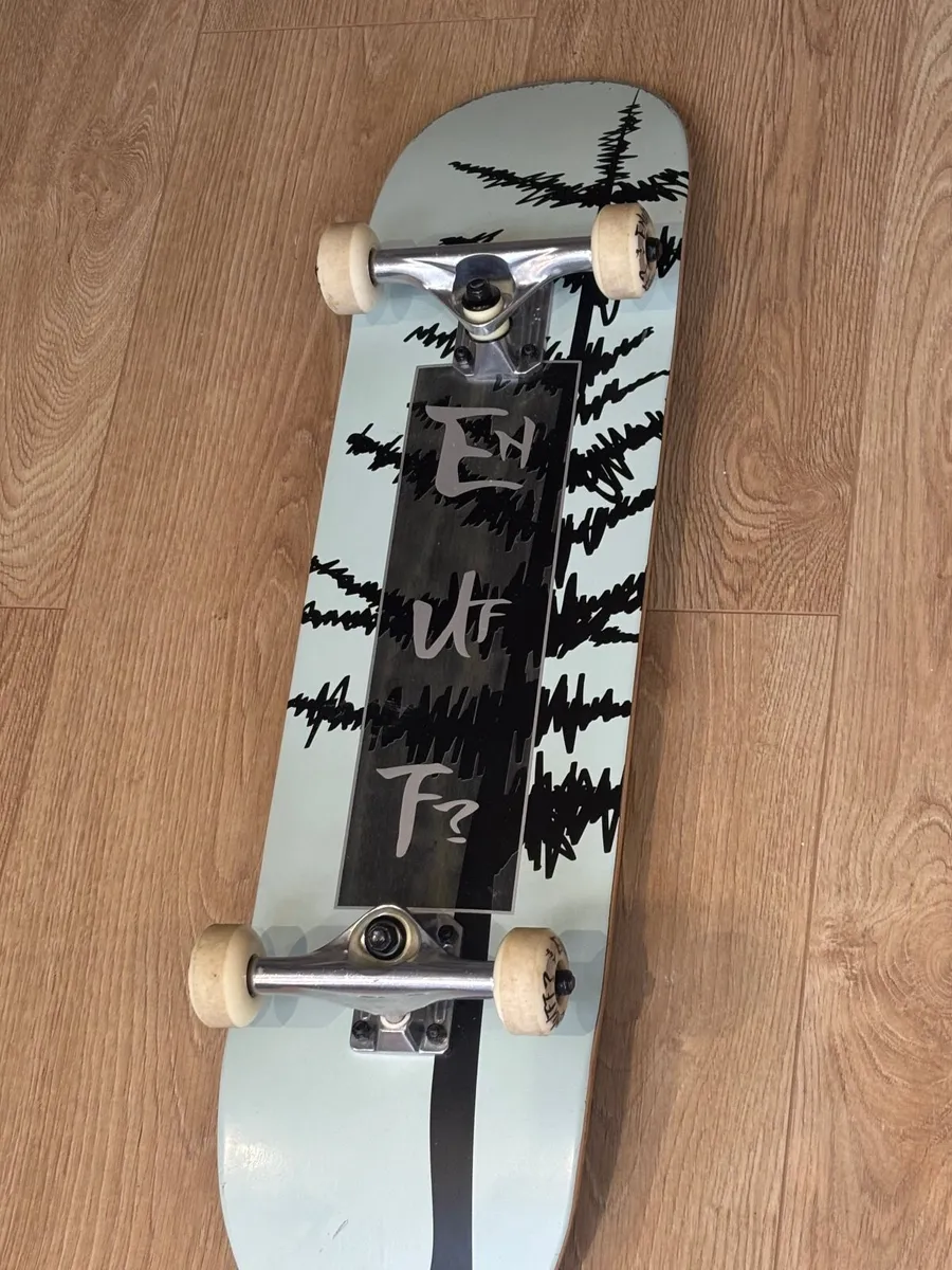 Enuff Skateboard- Beginner skate board kit! - Image 1