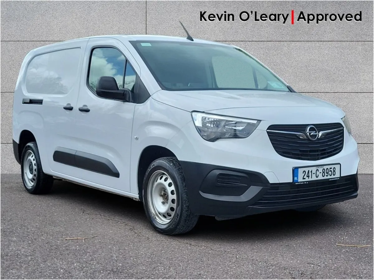 Opel Combo Komfort 2300 L2H1 1.5D 100PS 6 Speed - Image 1