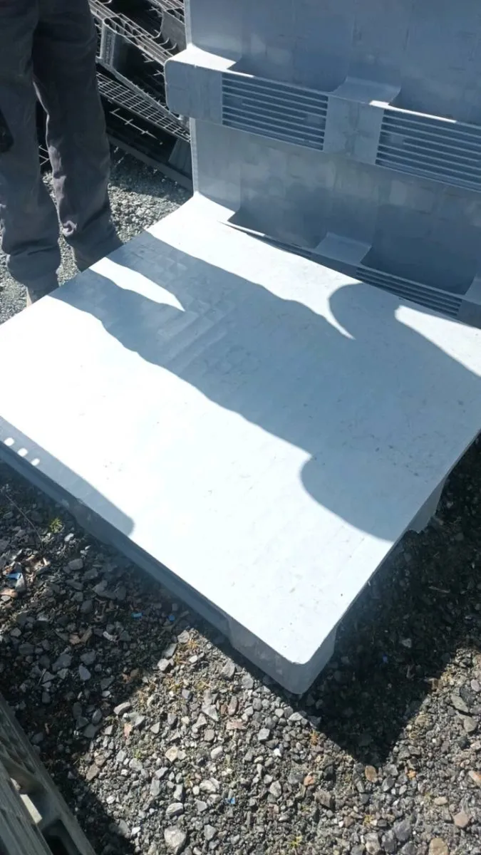 Pallets - Image 3