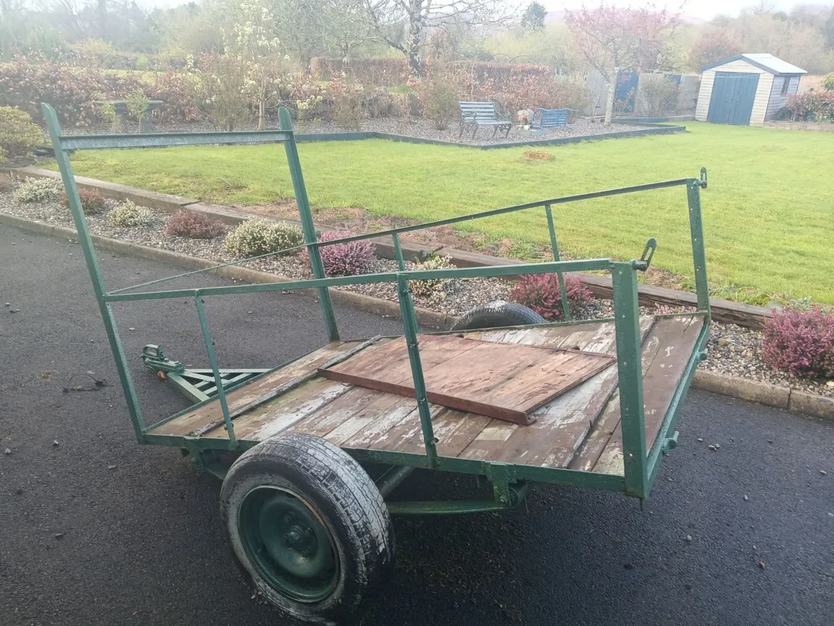 Small trailer - Image 3