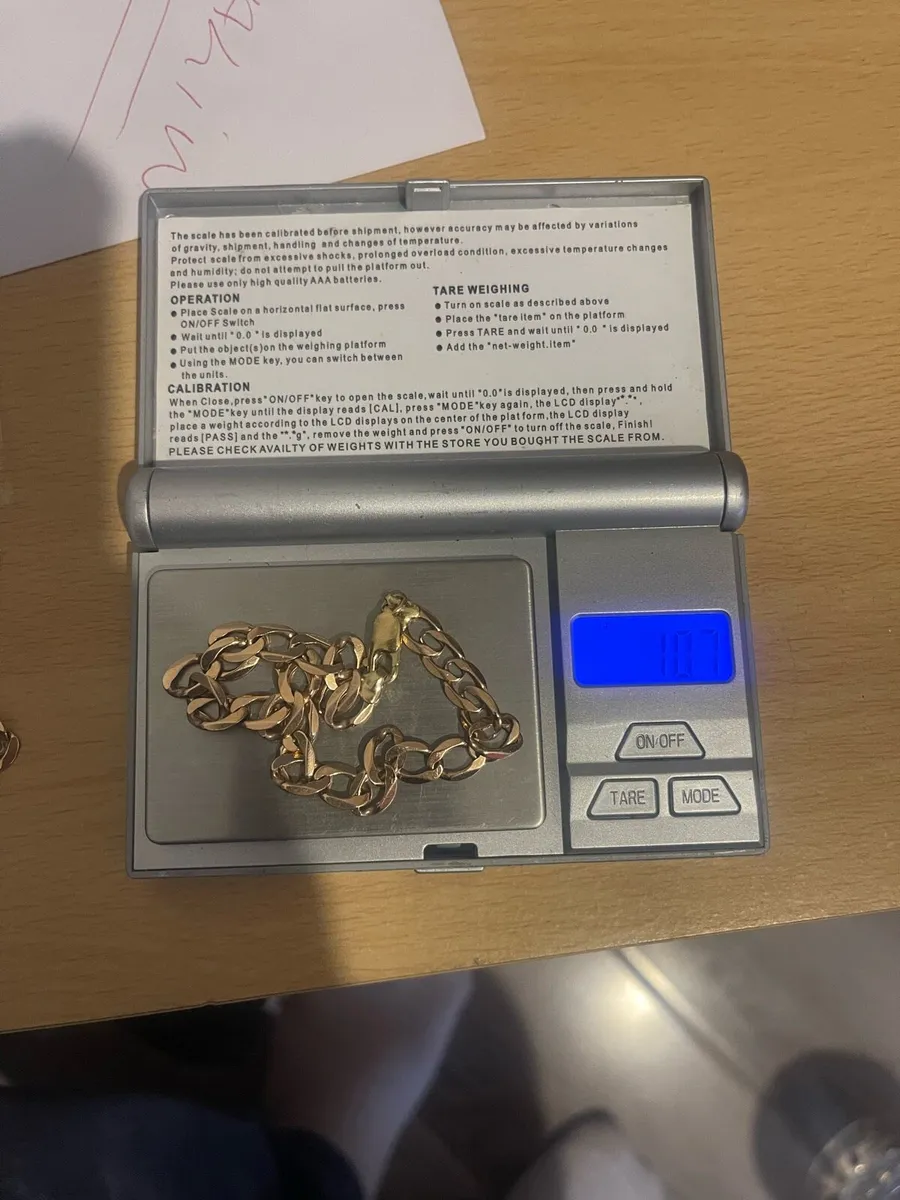 9ct gold necklace and bracelet - Image 3