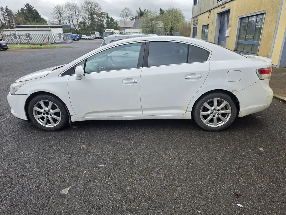 Toyota avensis - Image 1