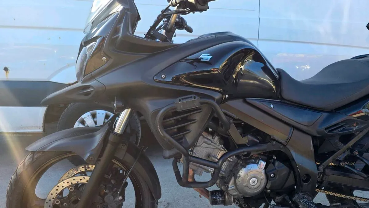 2017 Suzuki DL650 - Image 2