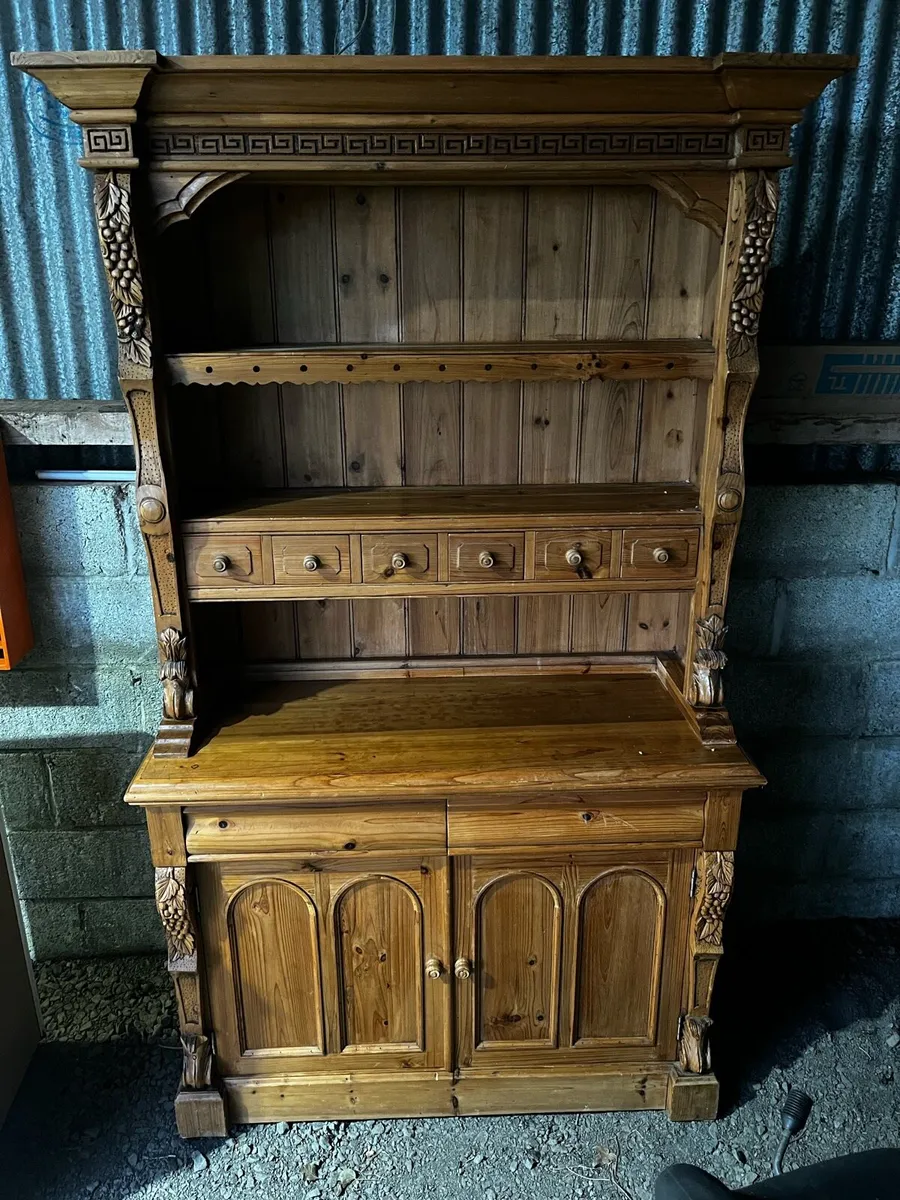 Kitchen dresser - Image 2