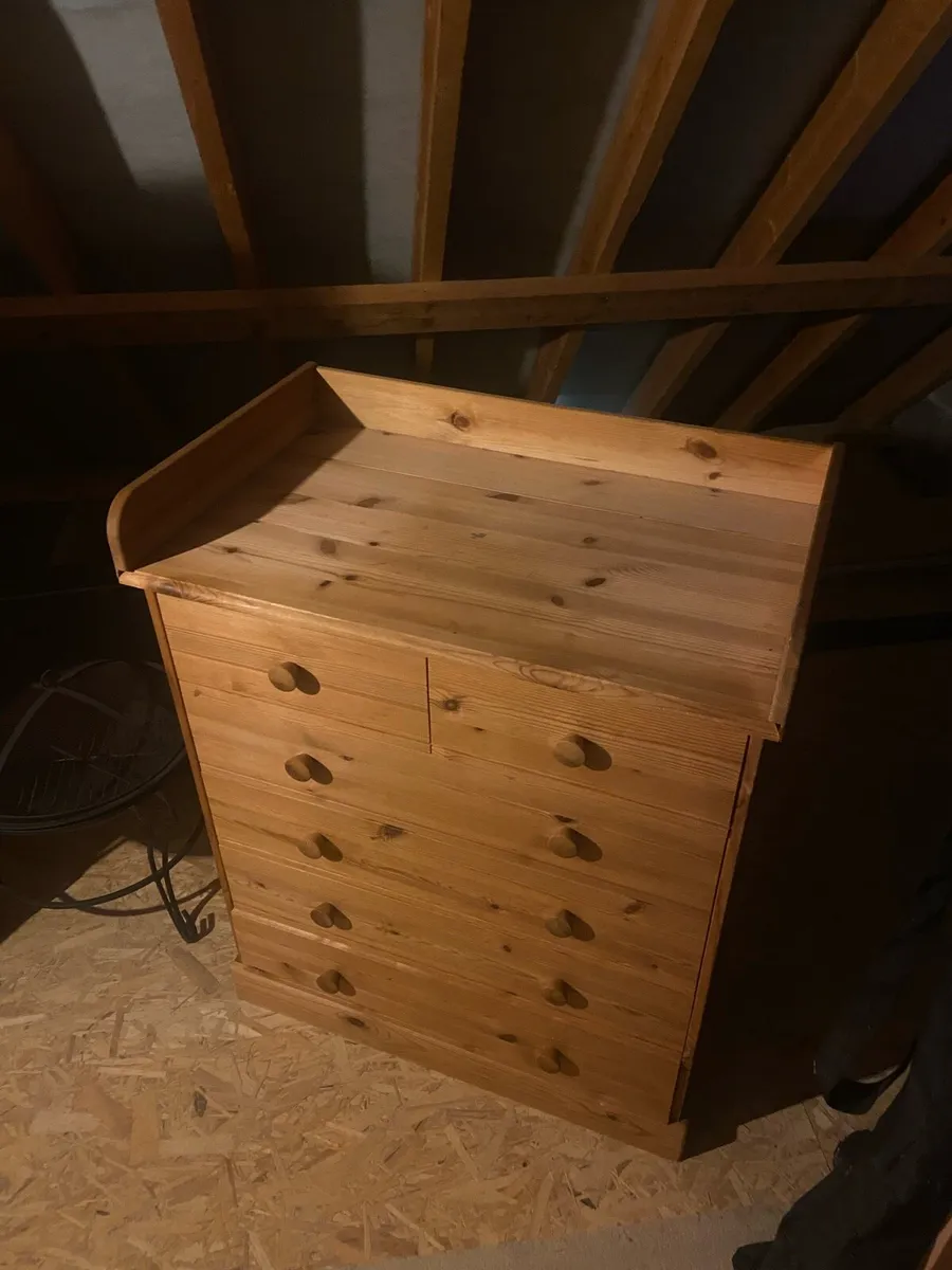 Wardrobe , drawers and cot set - Image 2