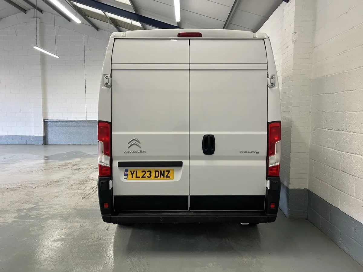 2023 Citroen Relay High Roof Panel Van - Image 4