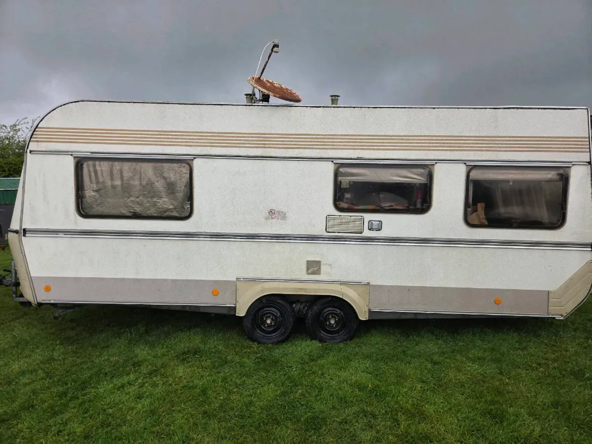 Caravan - Image 3