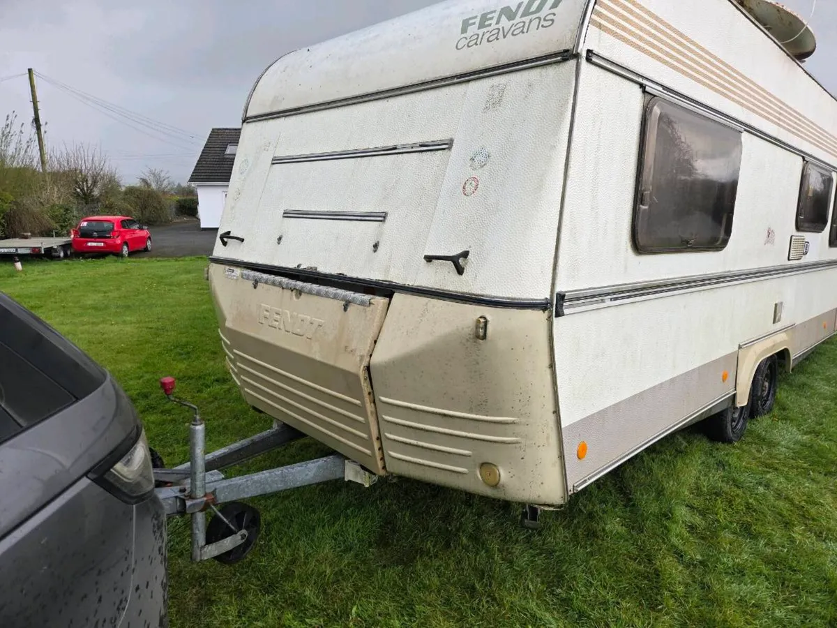 Caravan - Image 4