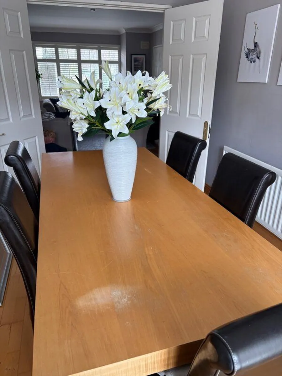 LAST CHANCE - Open to offers -Dining room table and 6 chairs - Image 3
