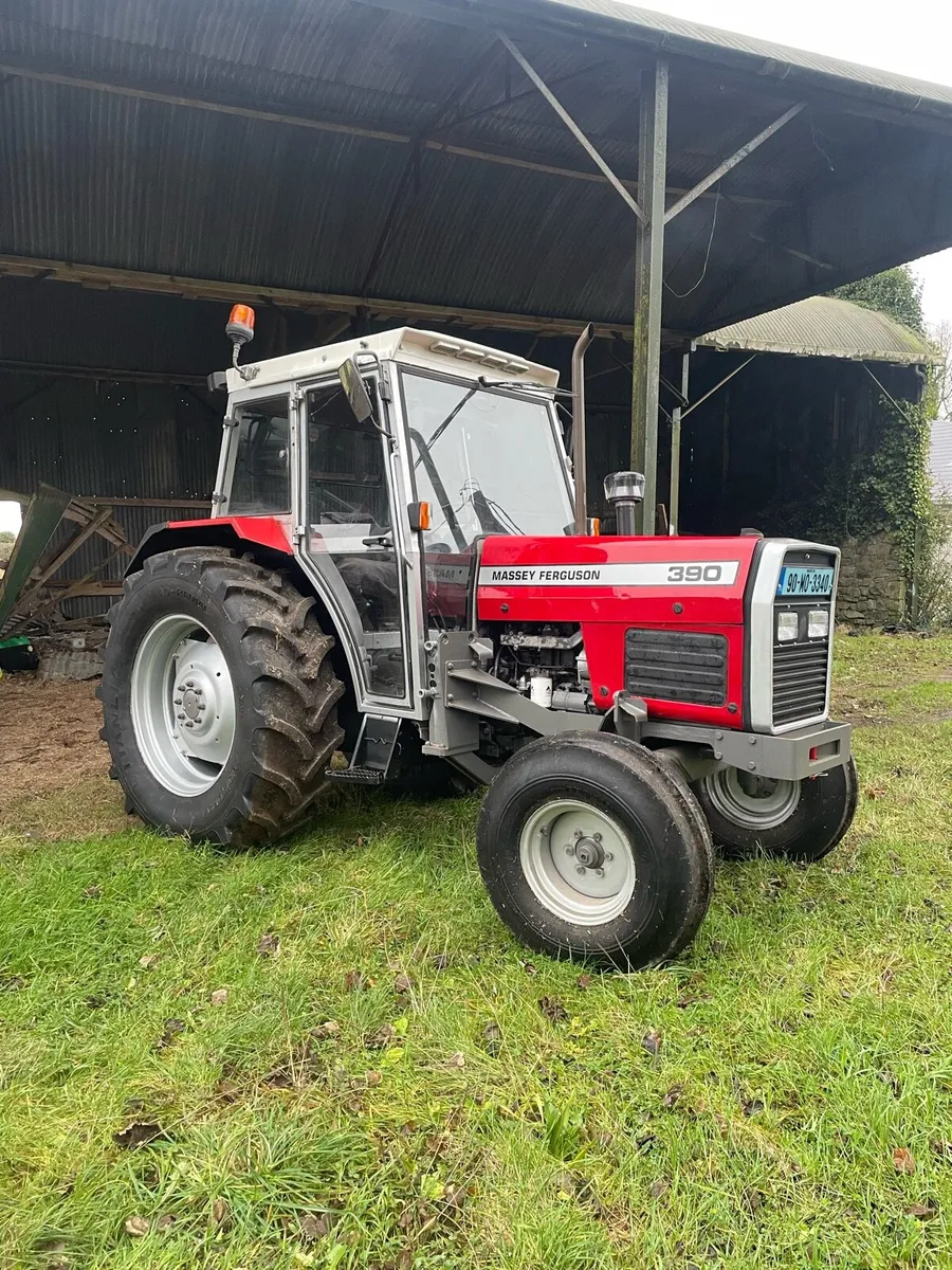 Massey Ferguson 390 - Image 1