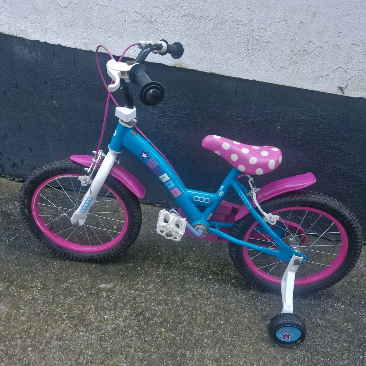 (1) 16 inch Girls Bike & (2) 14 inch Balance Bikes - Image 4