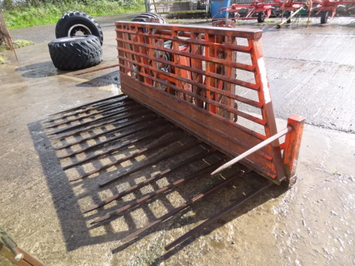 Moulton 9FT Push Off Buckrake - Image 1