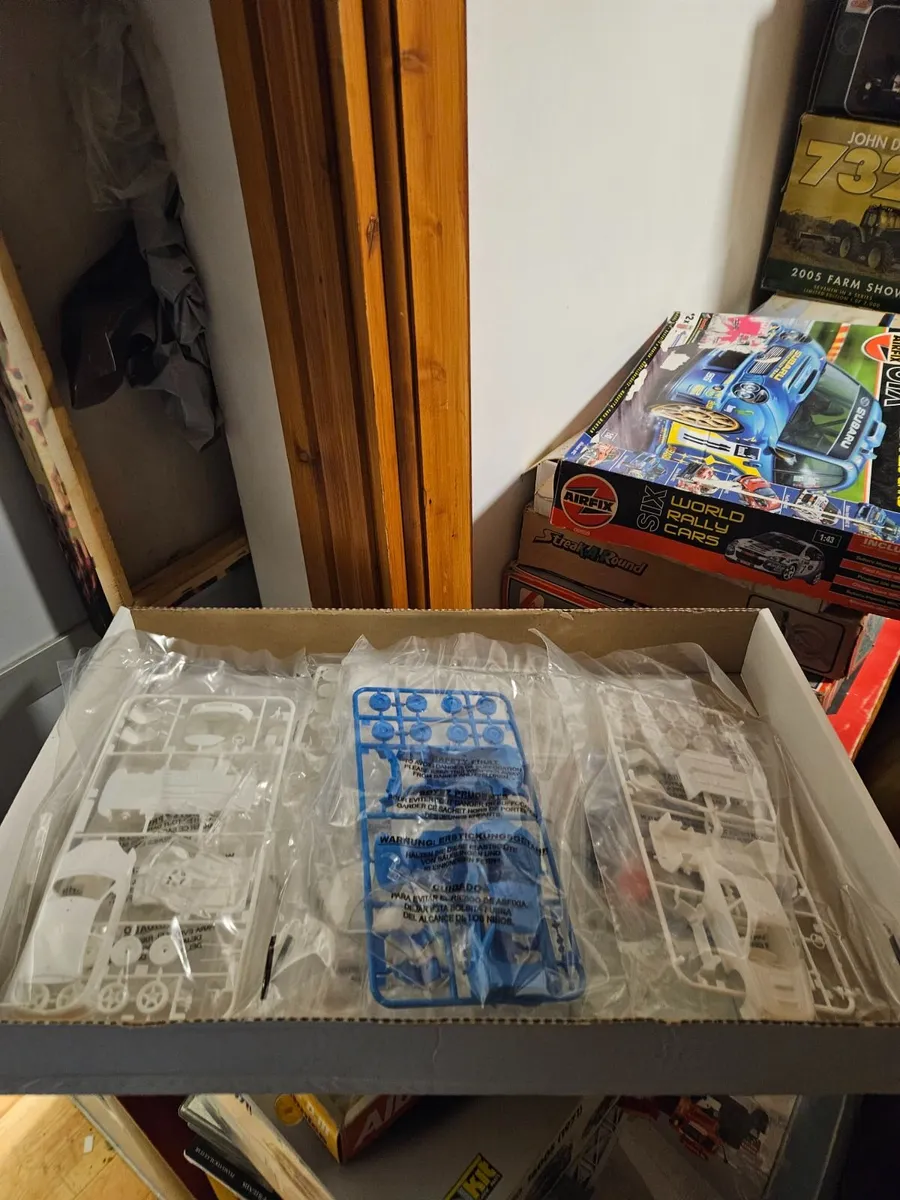 Airfix Rally Car Set 1.43 x 6 - Image 3