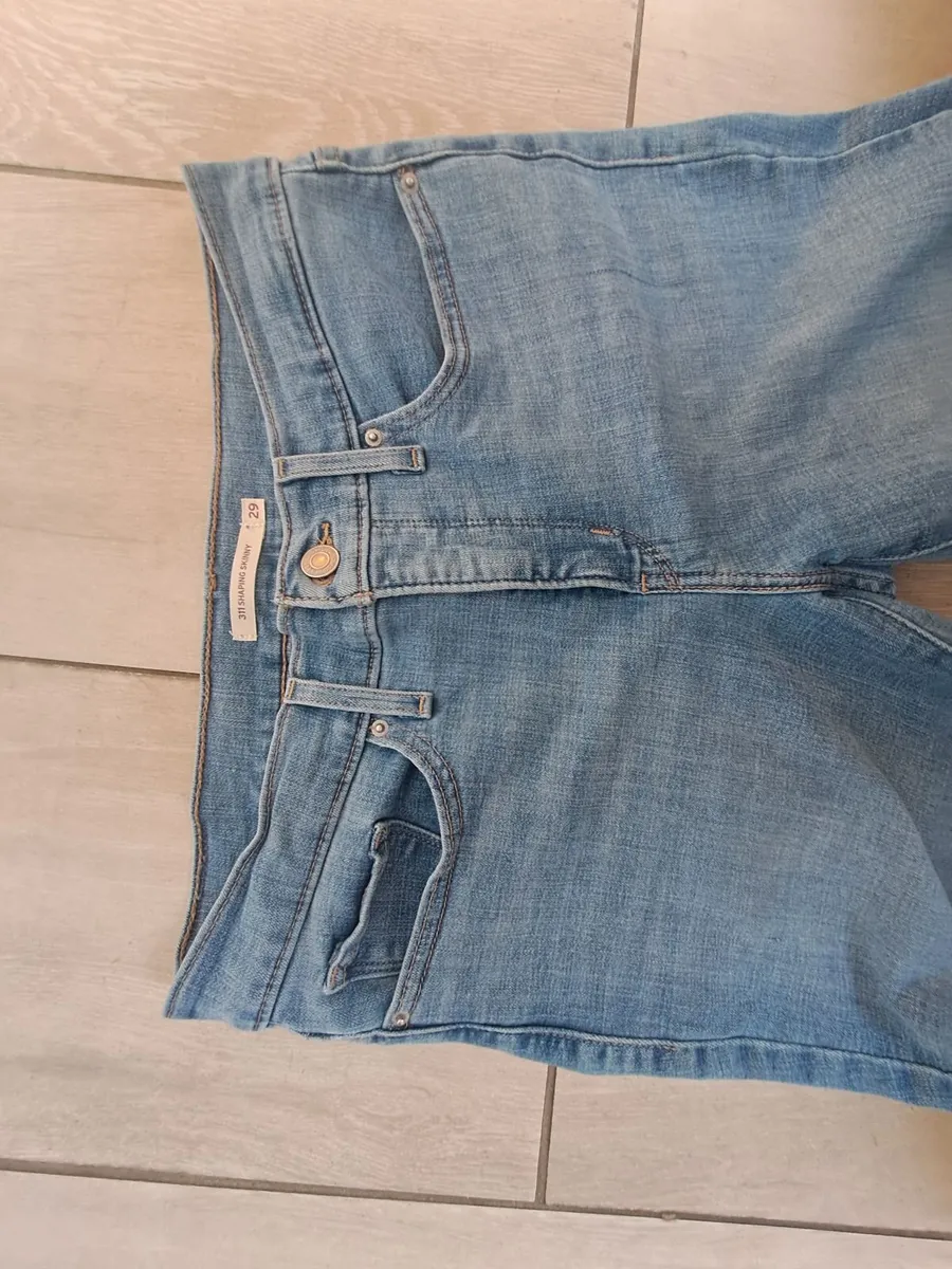 Levis 311 blue jeans - Image 2