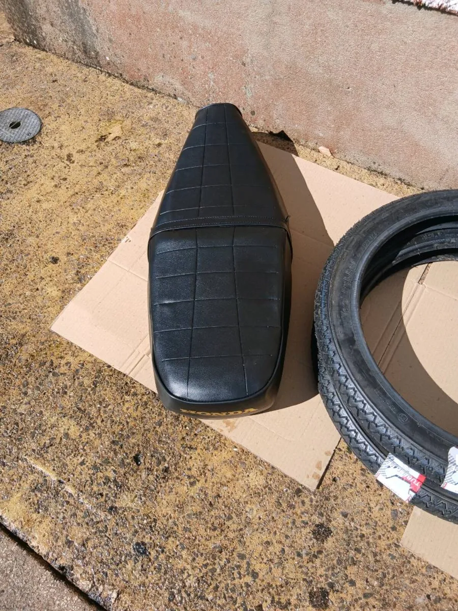 Honda 90 tyres. 250 x17 - Image 4